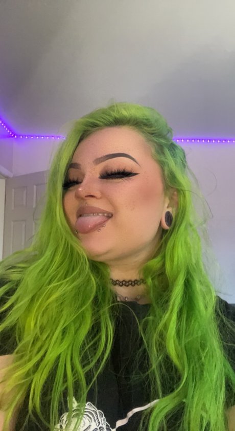 Nalani Ros