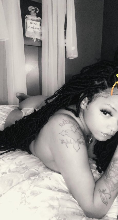 Foto desnuda filtrada de OnlyFans de Naomi Good