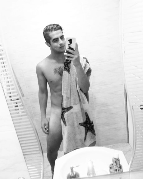 Foto desnuda filtrada de OnlyFans de Nicko 
