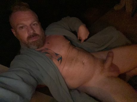 Foto desnuda filtrada de OnlyFans de Adam Long