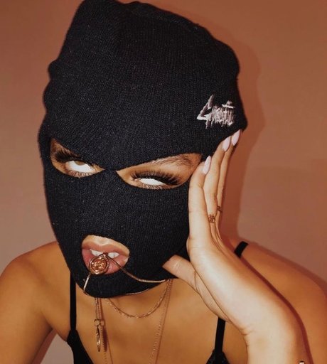 Foto desnuda filtrada de OnlyFans de Ohshenasty