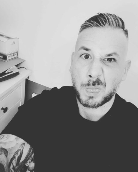 Foto desnuda filtrada de OnlyFans de Mronk