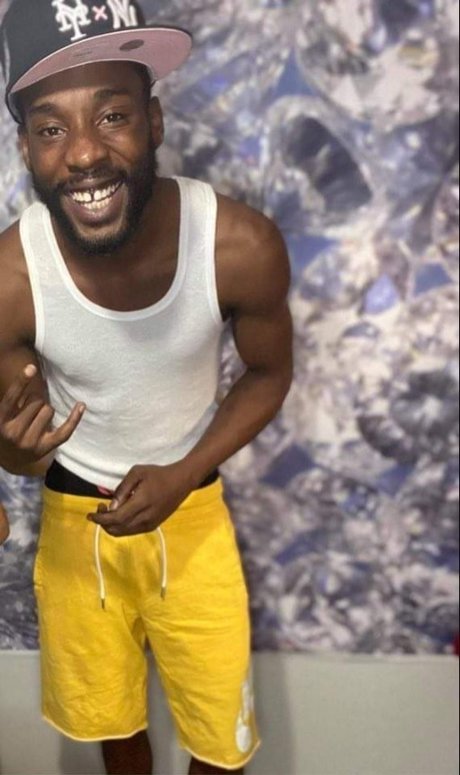 Foto desnuda filtrada de OnlyFans de Darkskin King