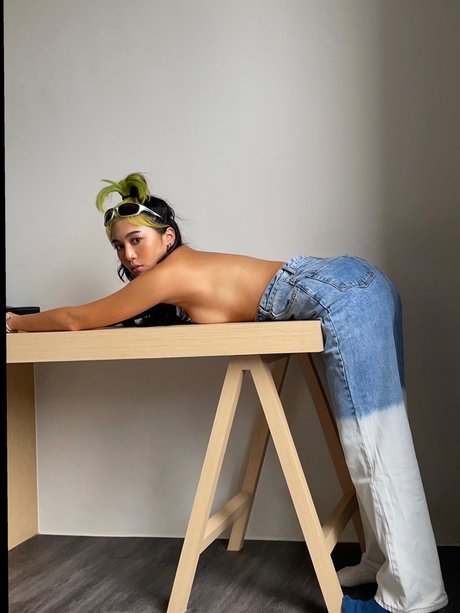 Foto desnuda filtrada de OnlyFans de Nilovesnialot