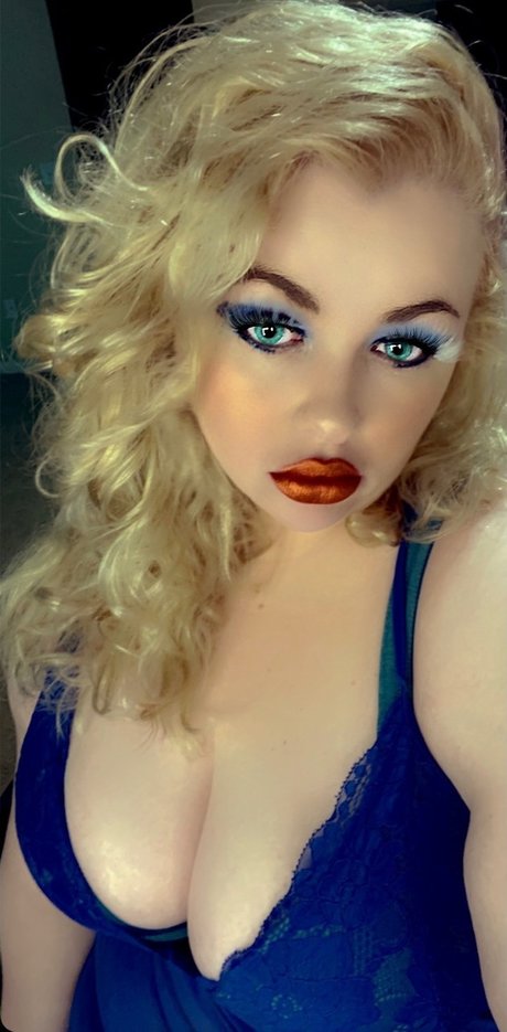 Foto desnuda filtrada de OnlyFans de Nicole Tesla