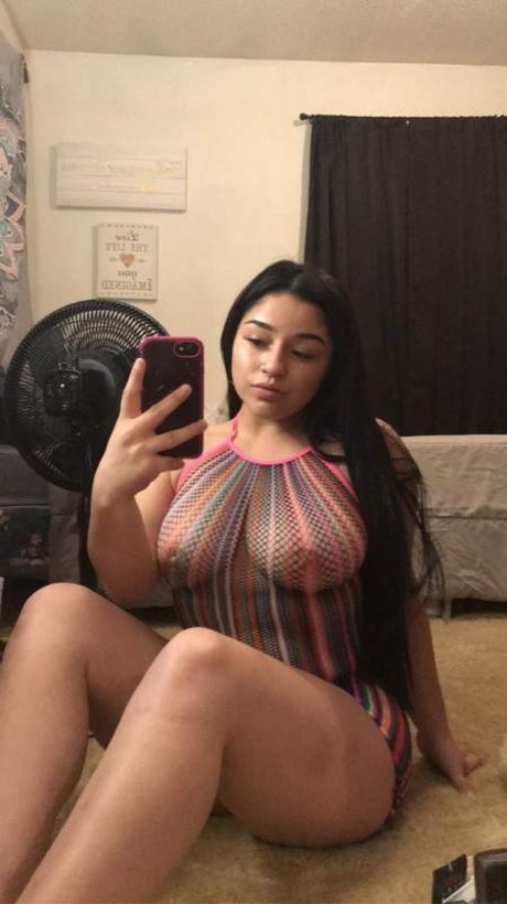 Nicole 