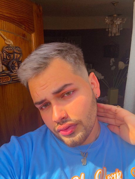 Foto desnuda filtrada de OnlyFans de Nicols Carvi