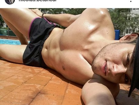 Foto desnuda filtrada de OnlyFans de Nicolas Betancur