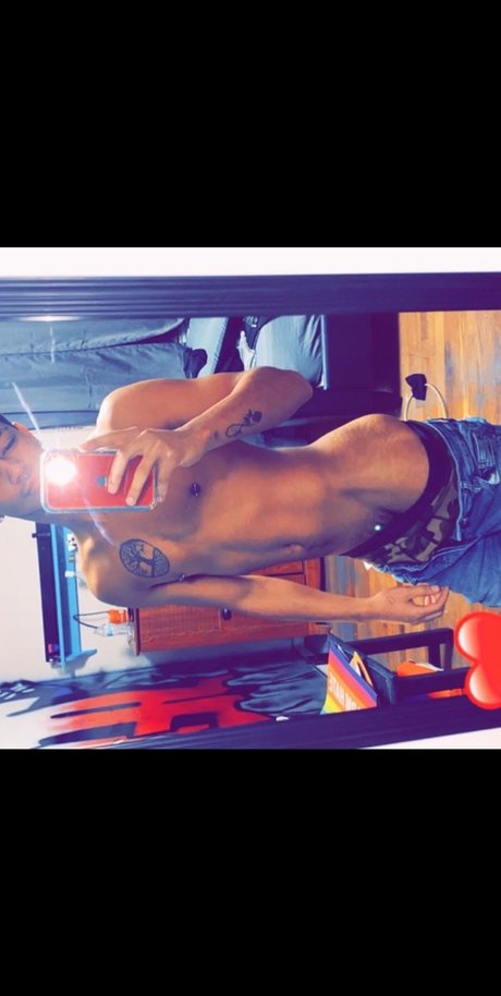 Foto desnuda filtrada de OnlyFans de Nico 