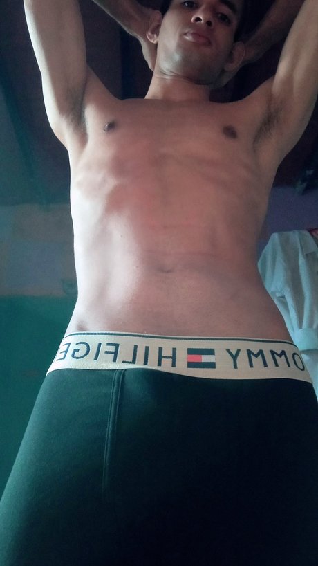 Foto desnuda filtrada de OnlyFans de Nelson Acevedo