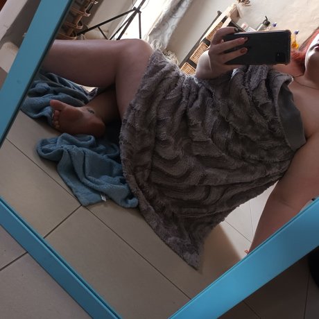 Foto desnuda filtrada de OnlyFans de Naughtybooklover