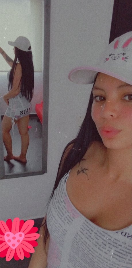 Foto desnuda filtrada de OnlyFans de Nataly Laverde