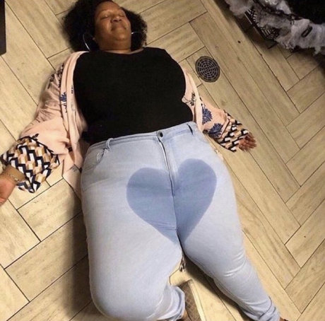 Foto desnuda filtrada de OnlyFans de Tee