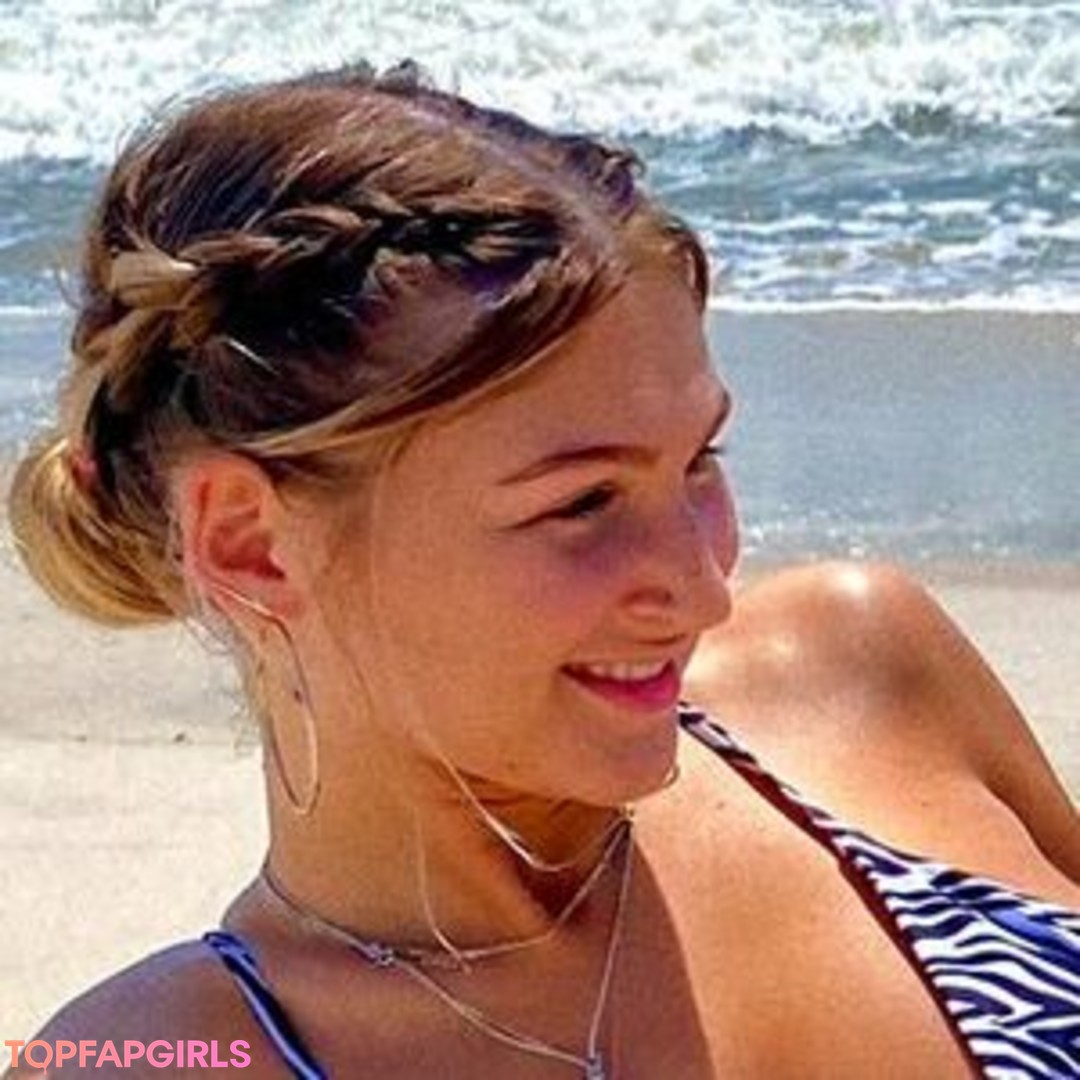 Foto desnuda filtrada de OnlyFans de Urnotdreamingbaby #7 Foto desnuda filtrada de OnlyFans de Urnotdreamingbaby #7