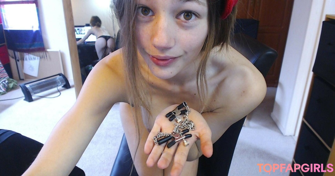 Foto desnuda filtrada de OnlyFans de Miss Alice #43 Foto desnuda filtrada de OnlyFans de Miss Alice #43