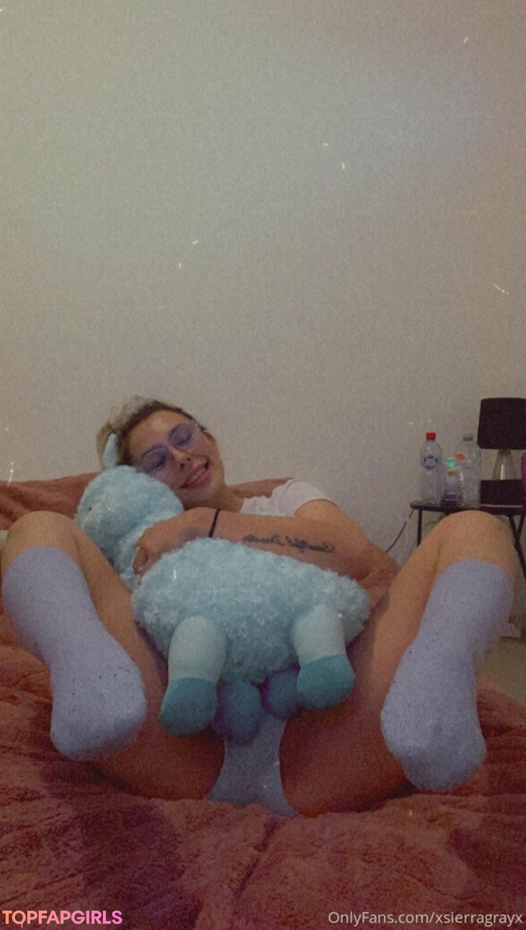 Foto desnuda filtrada de OnlyFans de Ratchetbrat #46 Foto desnuda filtrada de OnlyFans de Ratchetbrat #46