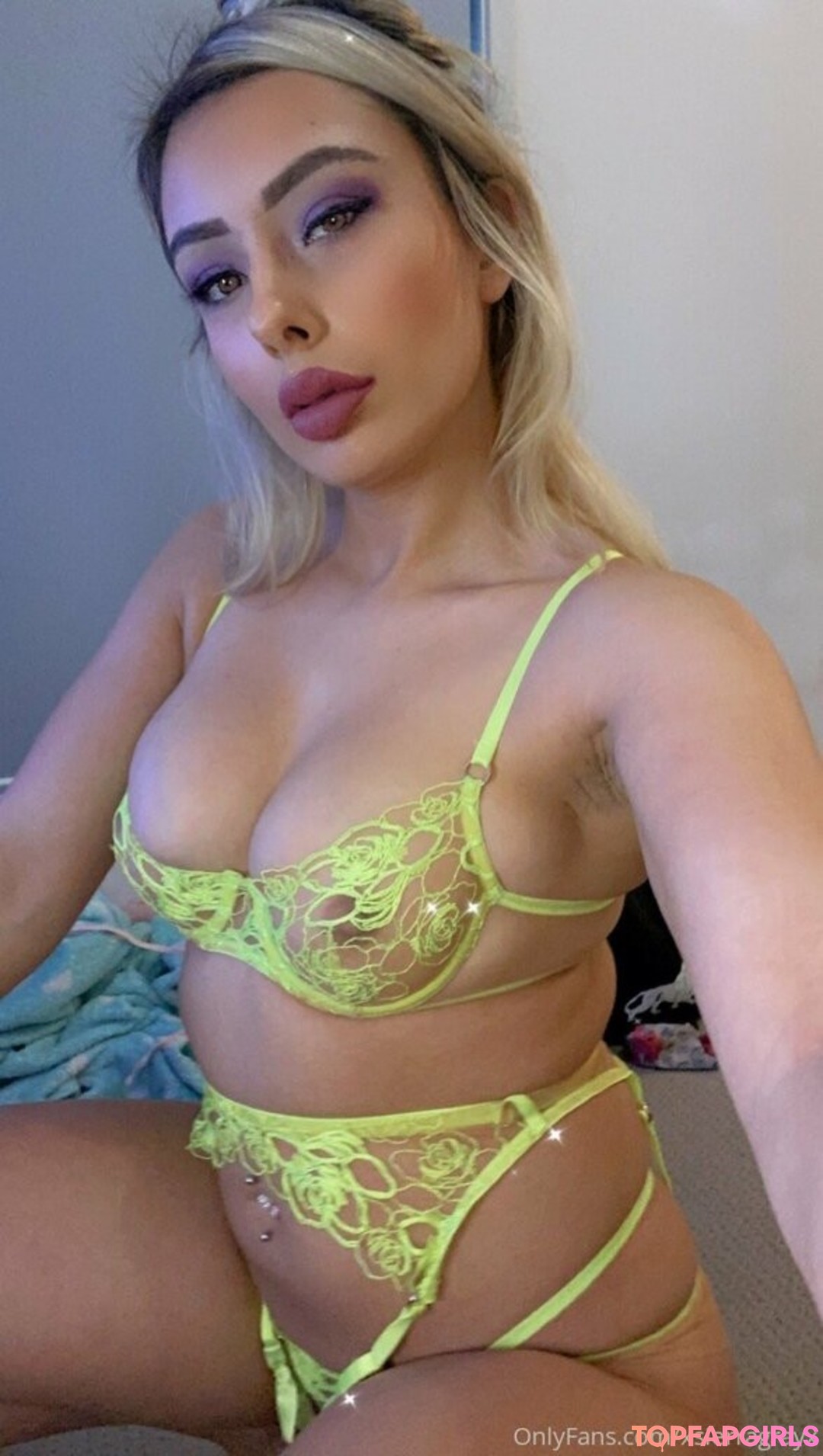 Foto desnuda filtrada de OnlyFans de Ratchetbrat #95 Foto desnuda filtrada de OnlyFans de Ratchetbrat #95