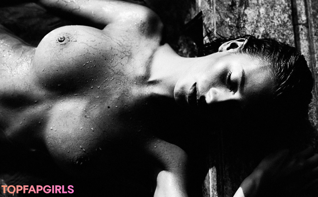 Foto desnuda filtrada de OnlyFans de Alejandra Guilmant #135 Foto desnuda filtrada de OnlyFans de Alejandra Guilmant #135