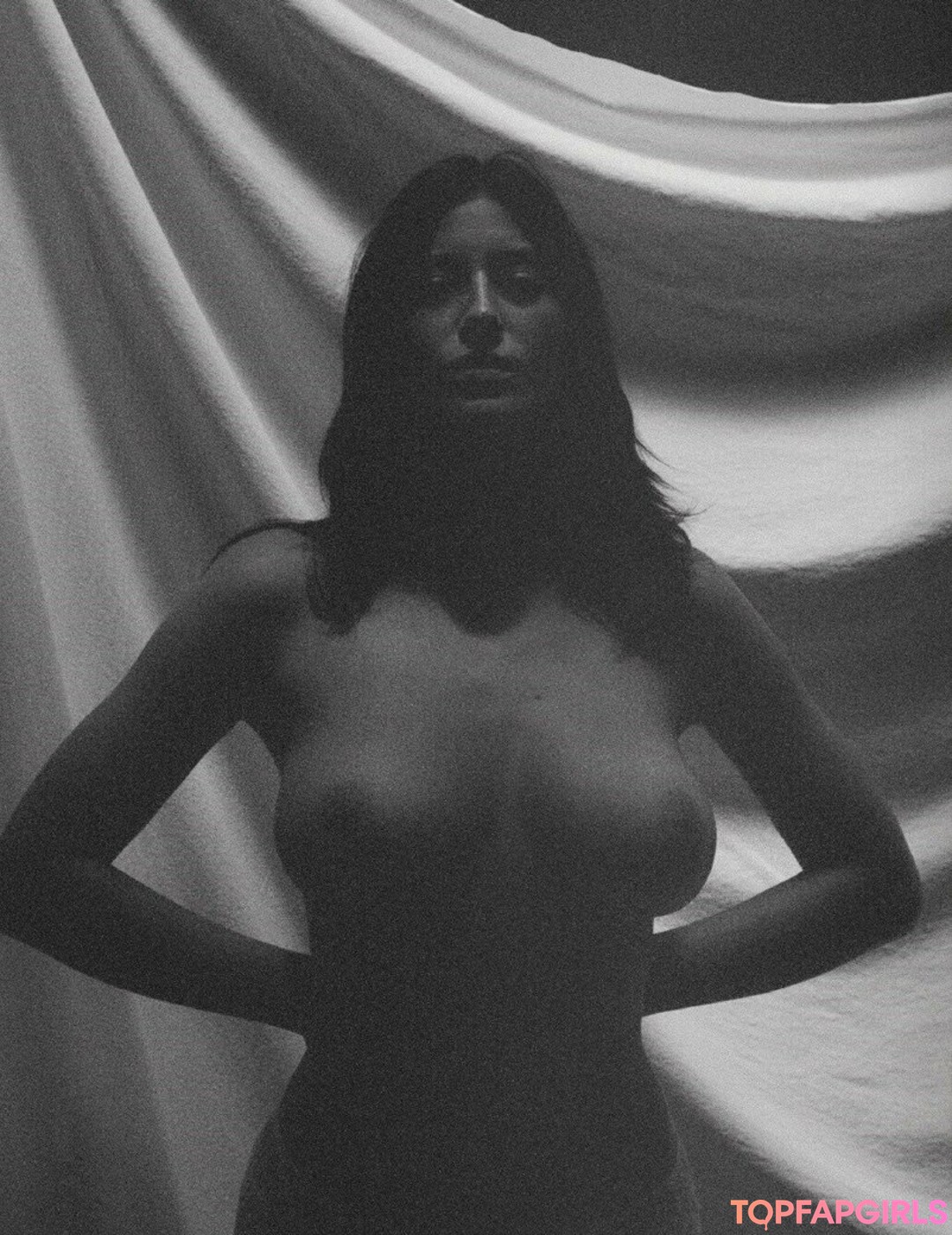 Foto desnuda filtrada de OnlyFans de Alejandra Guilmant #299 Foto desnuda filtrada de OnlyFans de Alejandra Guilmant #299