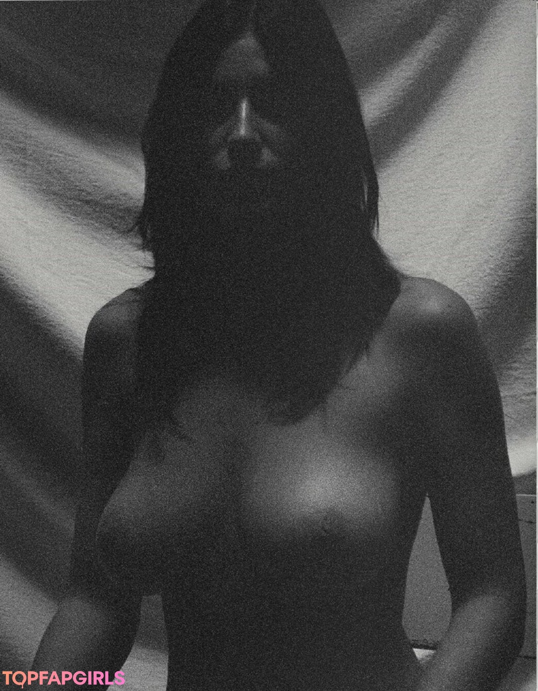 Foto desnuda filtrada de OnlyFans de Alejandra Guilmant #300 Foto desnuda filtrada de OnlyFans de Alejandra Guilmant #300