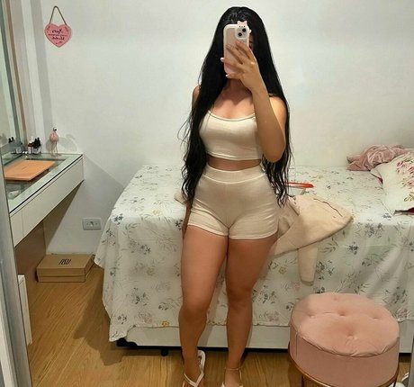Foto desnuda filtrada de OnlyFans de Sweetpinnk1