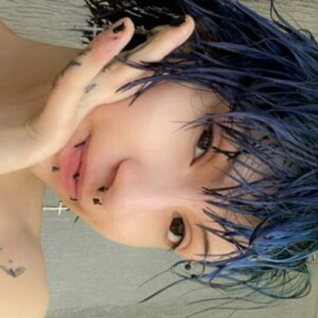 Foto desnuda filtrada de OnlyFans de Ittybittyloli