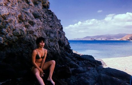 Anna Castillo