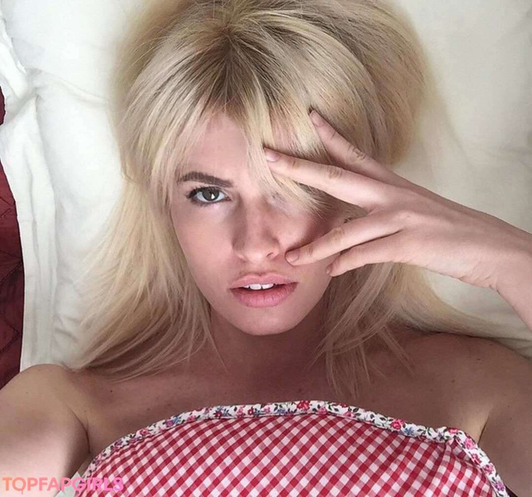Foto desnuda filtrada de OnlyFans de Adriana Abenia #78 Foto desnuda filtrada de OnlyFans de Adriana Abenia #78