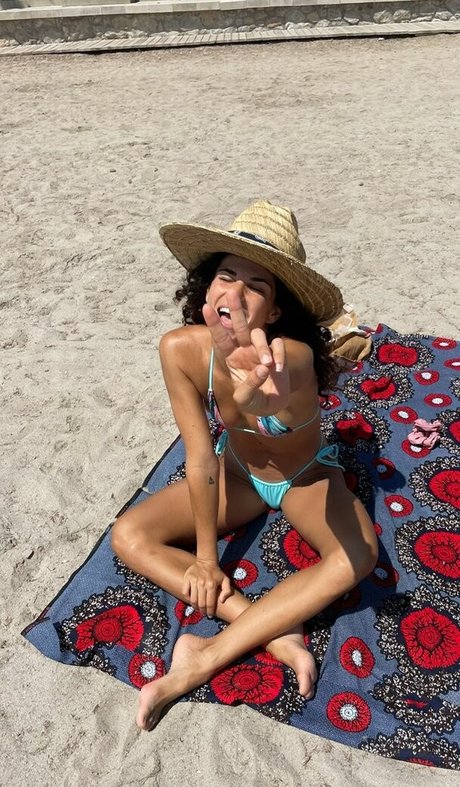 Foto desnuda filtrada de OnlyFans de Ariadna Hafez
