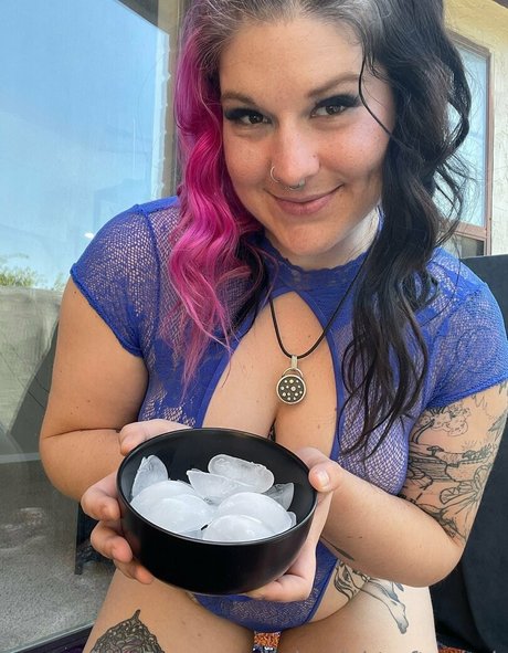 Quin.night.afterdark