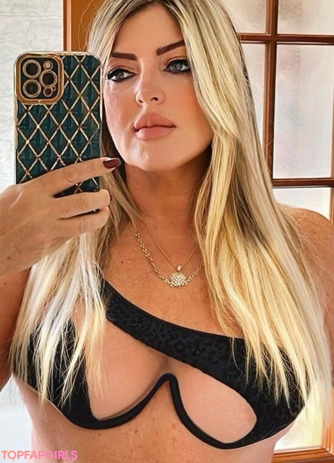 Foto desnuda filtrada de OnlyFans de Flaviana Basta #120 Foto desnuda filtrada de OnlyFans de Flaviana Basta #120