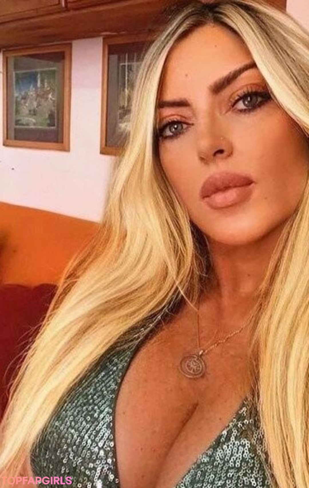 Foto desnuda filtrada de OnlyFans de Flaviana Basta #71 Foto desnuda filtrada de OnlyFans de Flaviana Basta #71