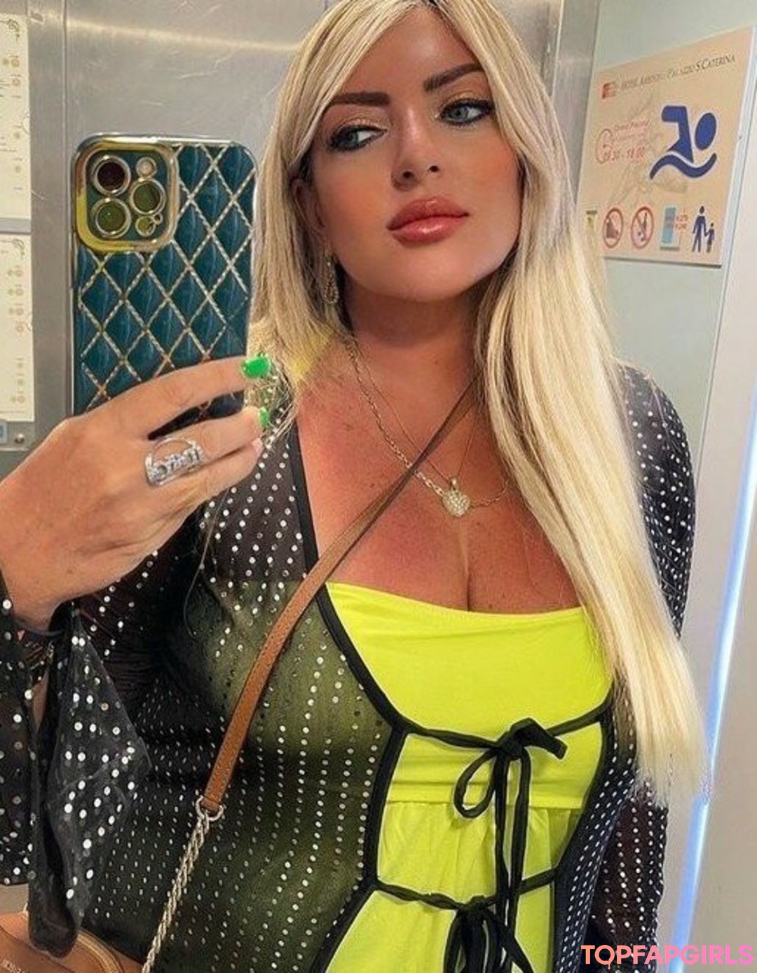 Foto desnuda filtrada de OnlyFans de Flaviana Basta #93 Foto desnuda filtrada de OnlyFans de Flaviana Basta #93