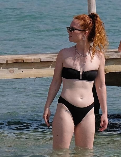 Jess Glynne
