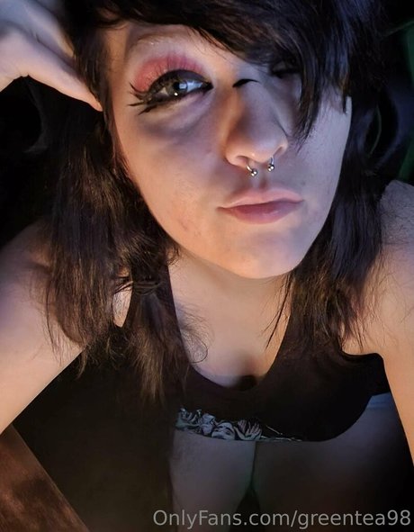 Foto desnuda filtrada de OnlyFans de Greentea98