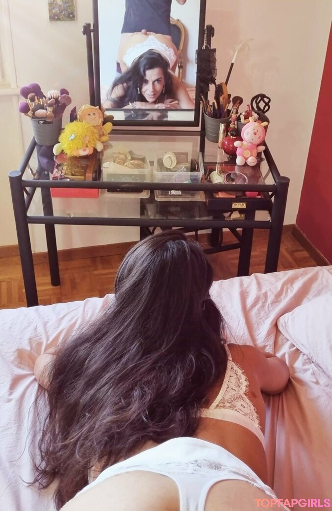 Foto desnuda filtrada de OnlyFans de Loucharmellefree #108 Foto desnuda filtrada de OnlyFans de Loucharmellefree #108
