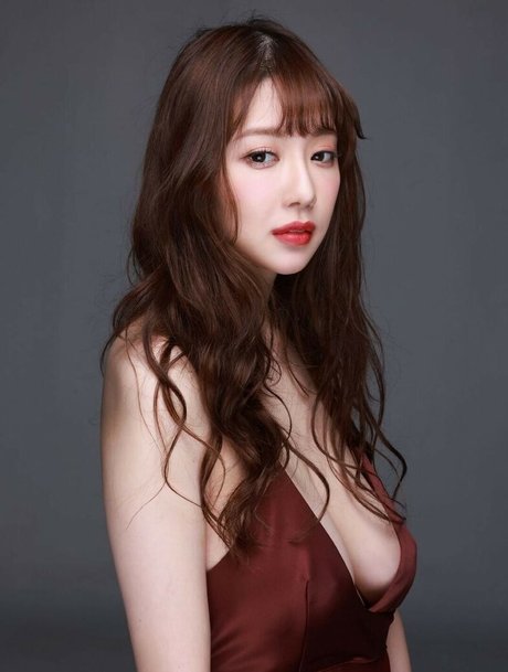 Shion Utsunomiya