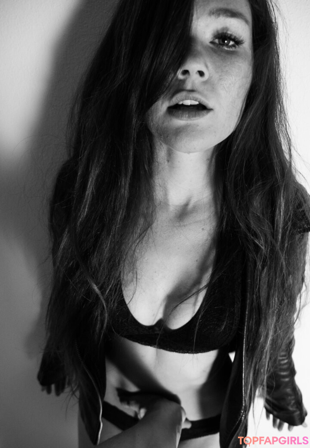 Foto desnuda filtrada de OnlyFans de Mia Sollis #122 Foto desnuda filtrada de OnlyFans de Mia Sollis #122