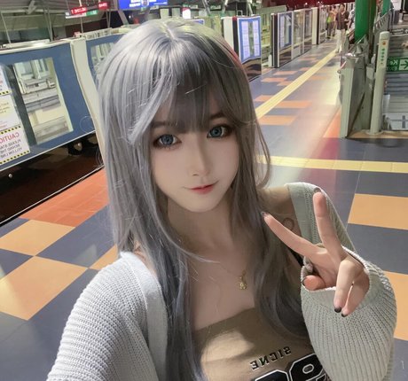 Arisa Cosplay