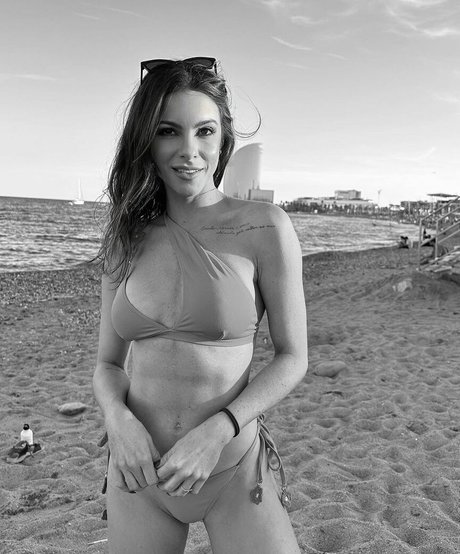 Foto desnuda filtrada de OnlyFans de Maddu Magalhaes
