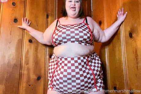 Foto desnuda filtrada de OnlyFans de Summermarshmallow