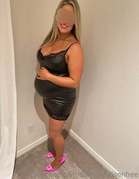 Daniellealison
