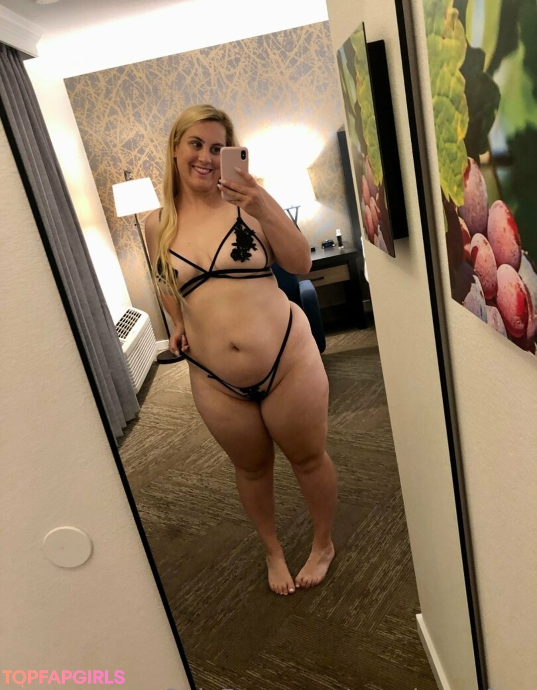 Foto desnuda filtrada de OnlyFans de Peachycatfree #38 Foto desnuda filtrada de OnlyFans de Peachycatfree #38