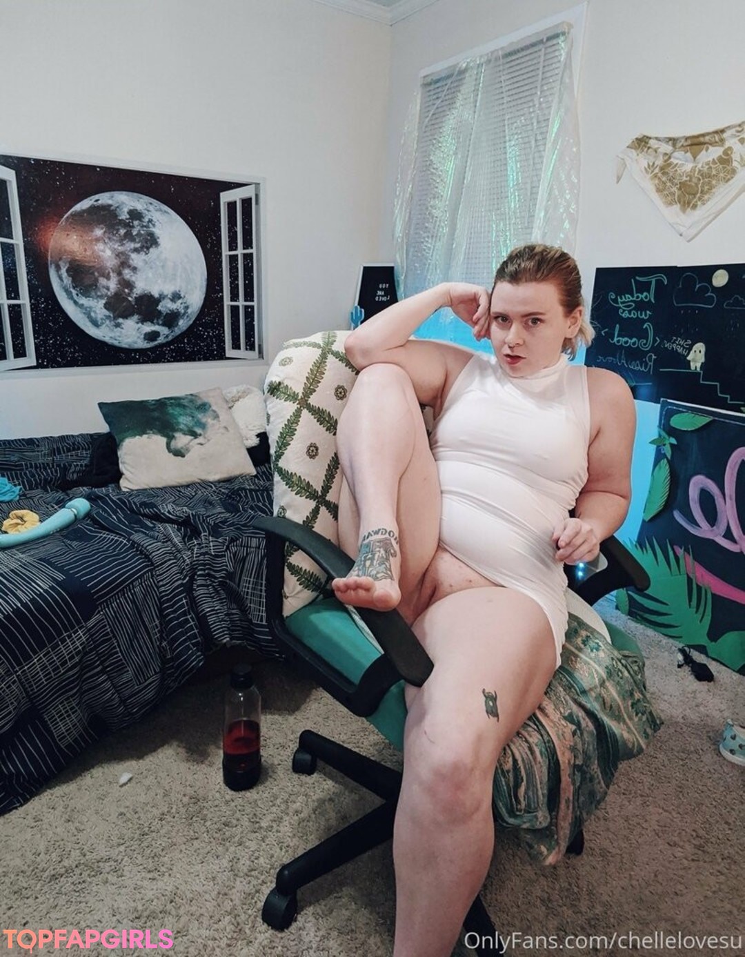 Foto desnuda filtrada de OnlyFans de Chellelovesu #121 Foto desnuda filtrada de OnlyFans de Chellelovesu #121