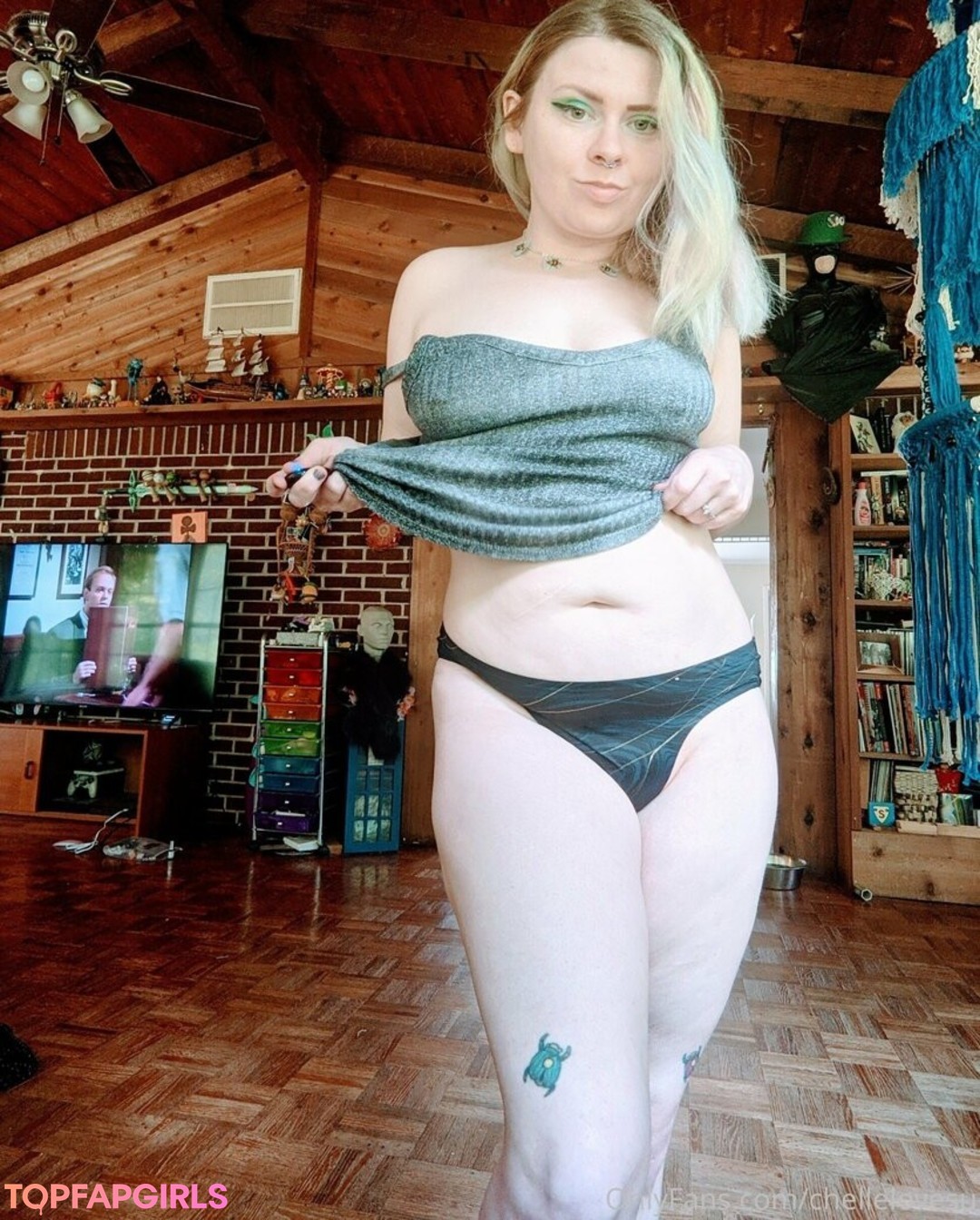 Foto desnuda filtrada de OnlyFans de Chellelovesu #153 Foto desnuda filtrada de OnlyFans de Chellelovesu #153