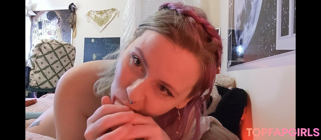 Foto desnuda filtrada de OnlyFans de Chellelovesu #227 Foto desnuda filtrada de OnlyFans de Chellelovesu #227