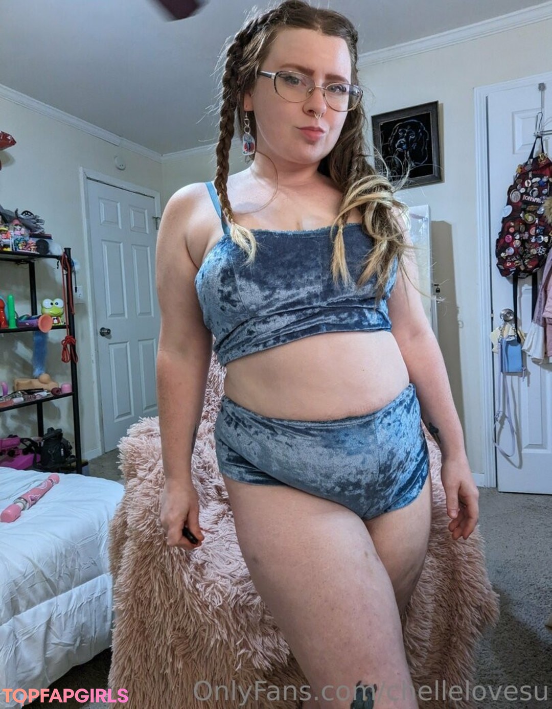 Foto desnuda filtrada de OnlyFans de Chellelovesu #910 Foto desnuda filtrada de OnlyFans de Chellelovesu #910