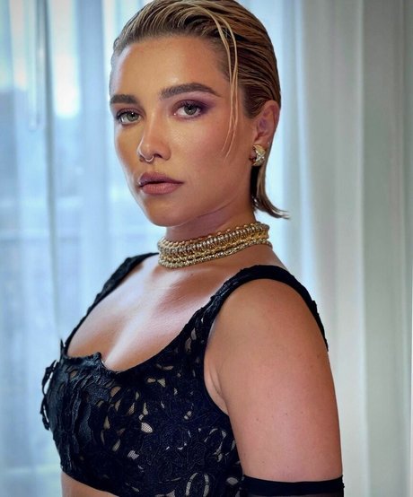 Foto desnuda filtrada de OnlyFans de Florence Pugh