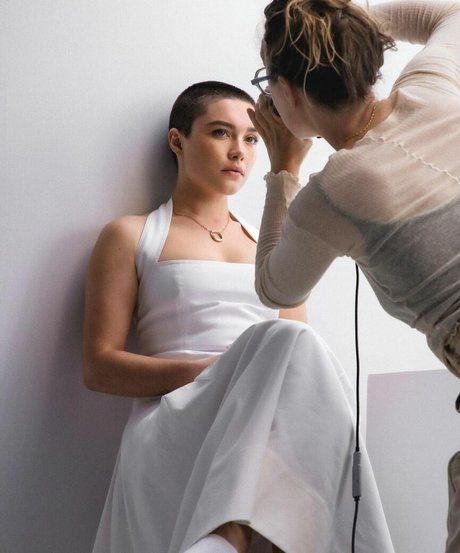 Foto desnuda filtrada de OnlyFans de Florence Pugh