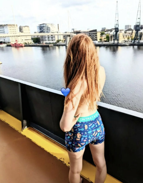 Foto desnuda filtrada de OnlyFans de Ellie Hayden
